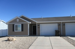 3 Bed - 2 Bath Newer Construction Twin Home- with 6 month lease option