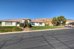 Spacious one level home in the desirable Foothills neighborhood!