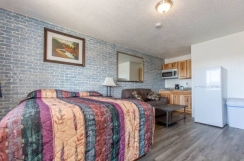 Furnished Extended Stay Apartment Rental! Available Now!