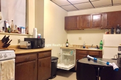 Charming 1Br in Marlboro for April Hw incl Laundry/NO FEE! Cat ok