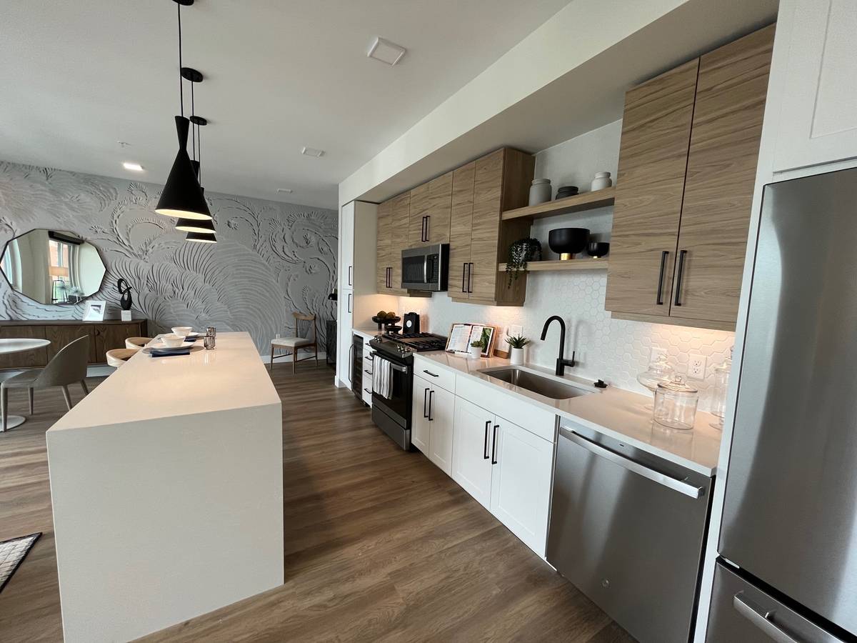 Brand New 2 Bed 2 Bath Modern Apartment in North Capitol Hill!!