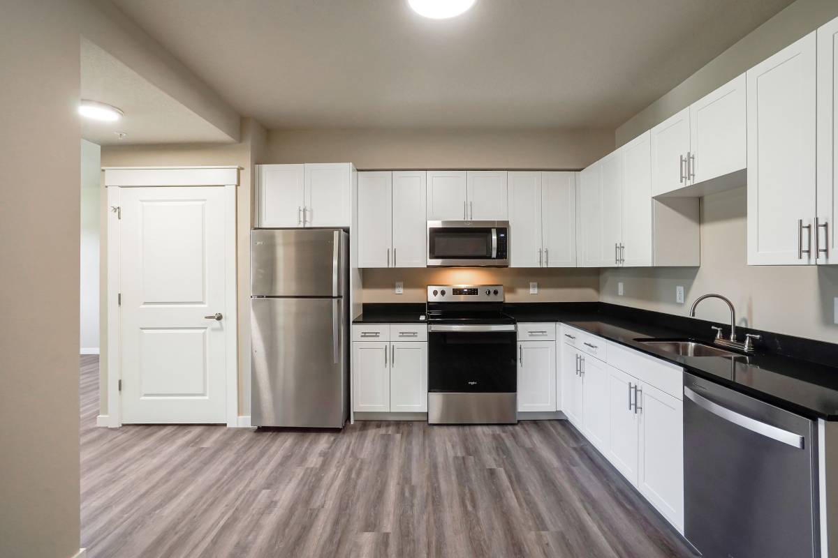 1/2 OFF FIRST MONTH! Brand New Luxury Apartment Homes in Independence