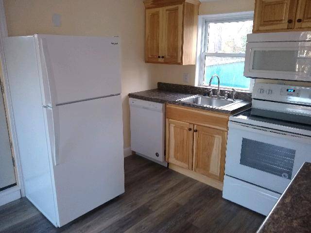1 bedroom efficiency downtown - walk to Tech and Downtown