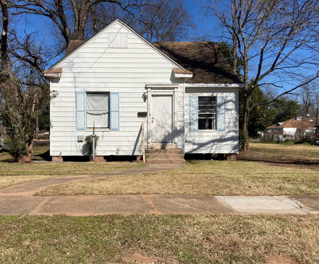 Huge Home in Bossier First month's rent free !!!