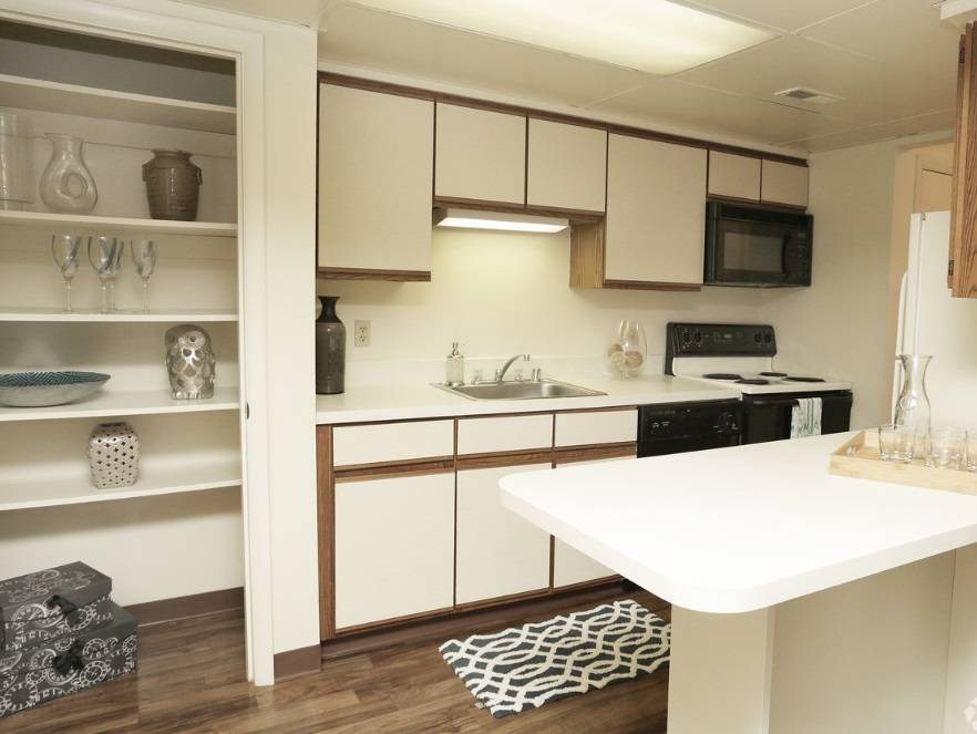 Warm up to Savings at Parkwood Apts! Ask about our remodeled units!
