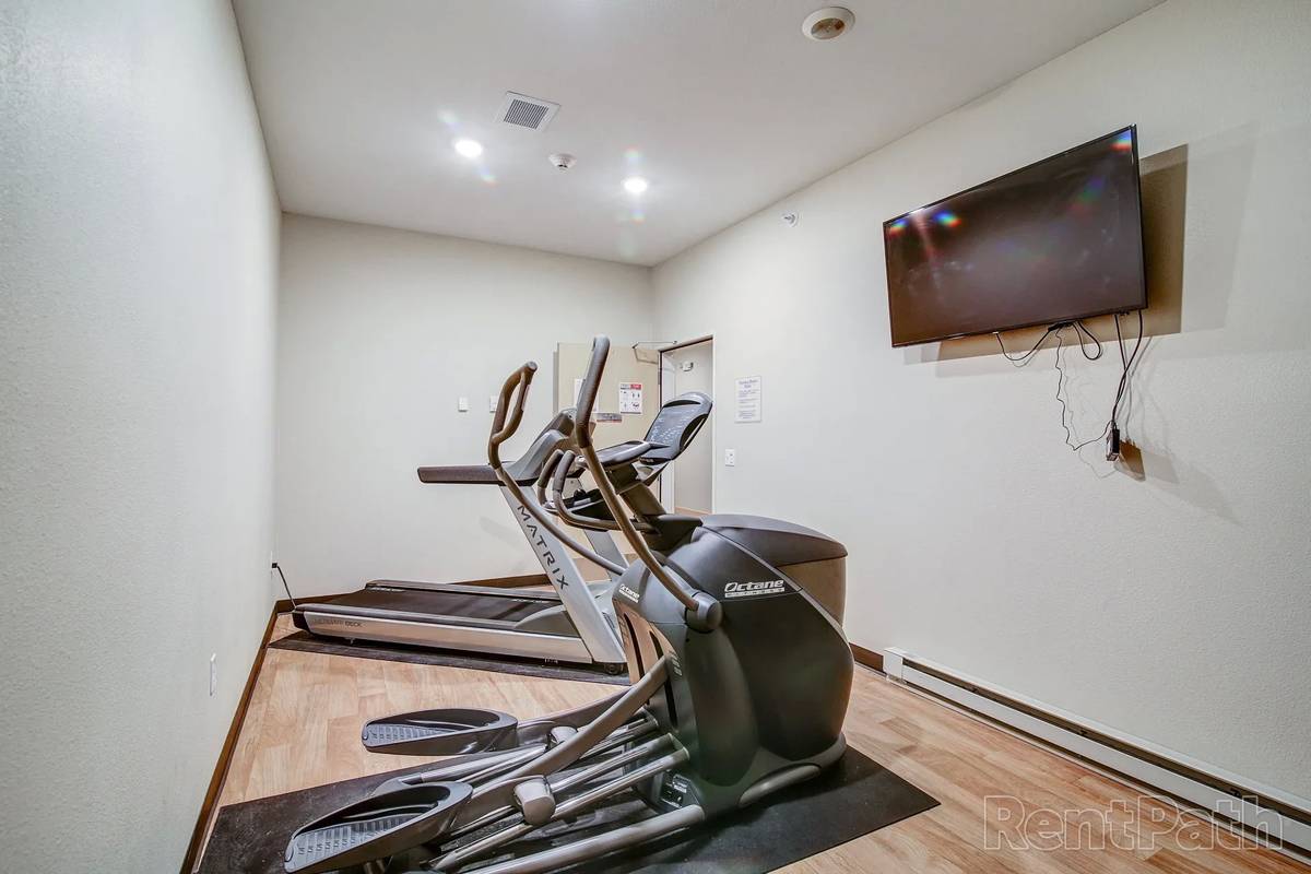 Fitness Room, On-Site Management, Reserved Parking