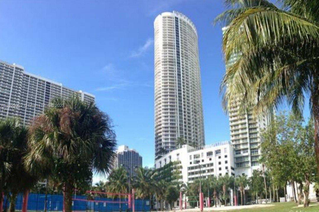 ✔ Only First Month + Low  Beautifull Unit  1/1 BISCAYNE: