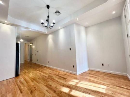 Newly Renovated 2 bed, 2 baths Apartment in Frederick