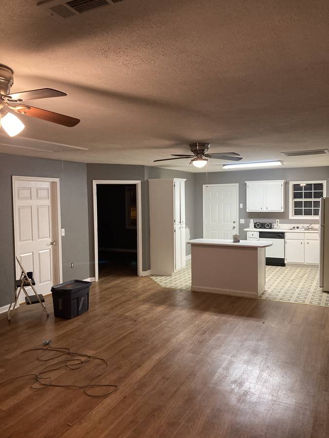 High End Apartment in Downtown Corinth
